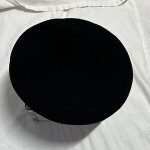 Classic Black Men's Beret